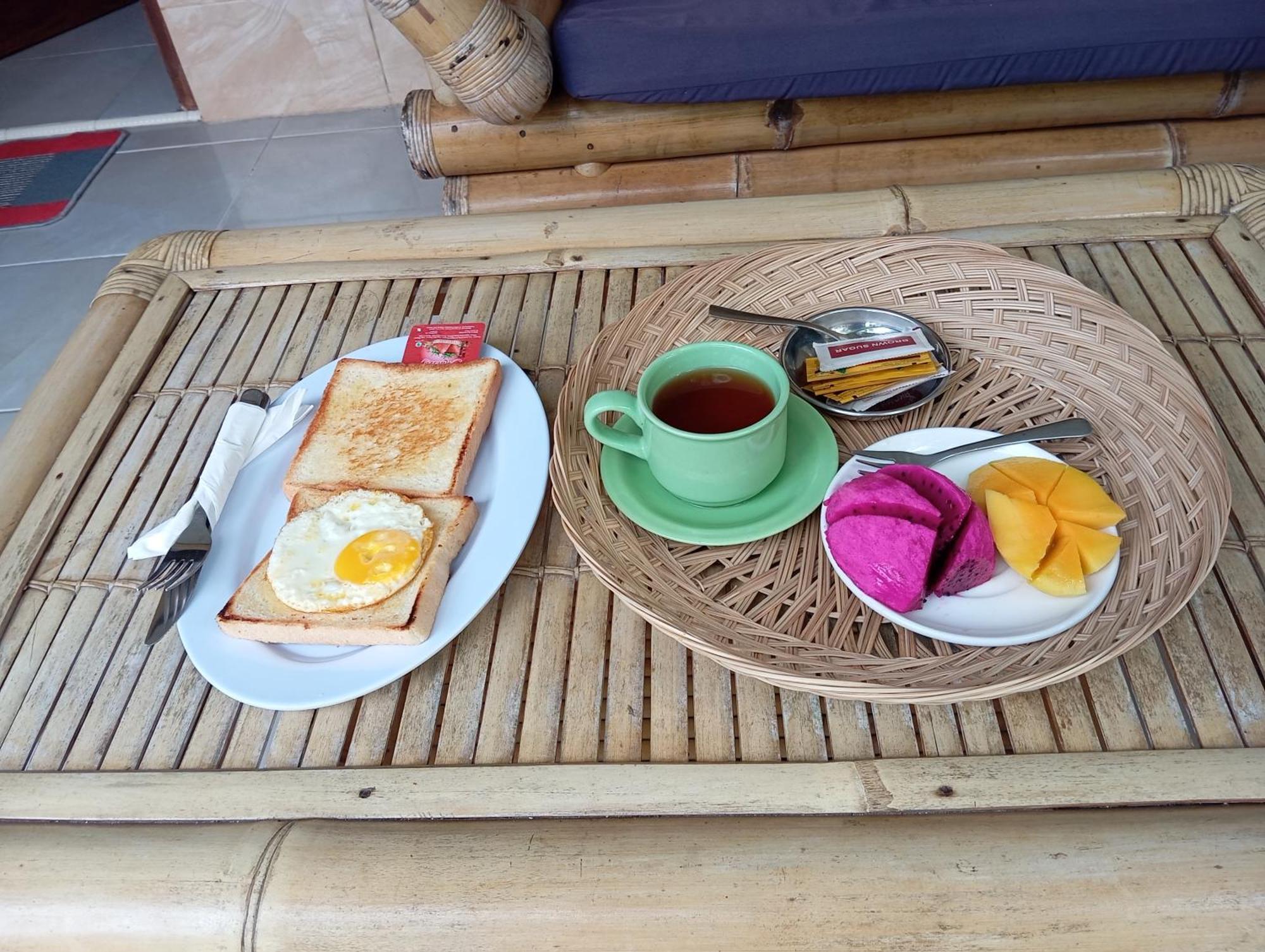 Belong Home Stay Lembongan Exterior foto
