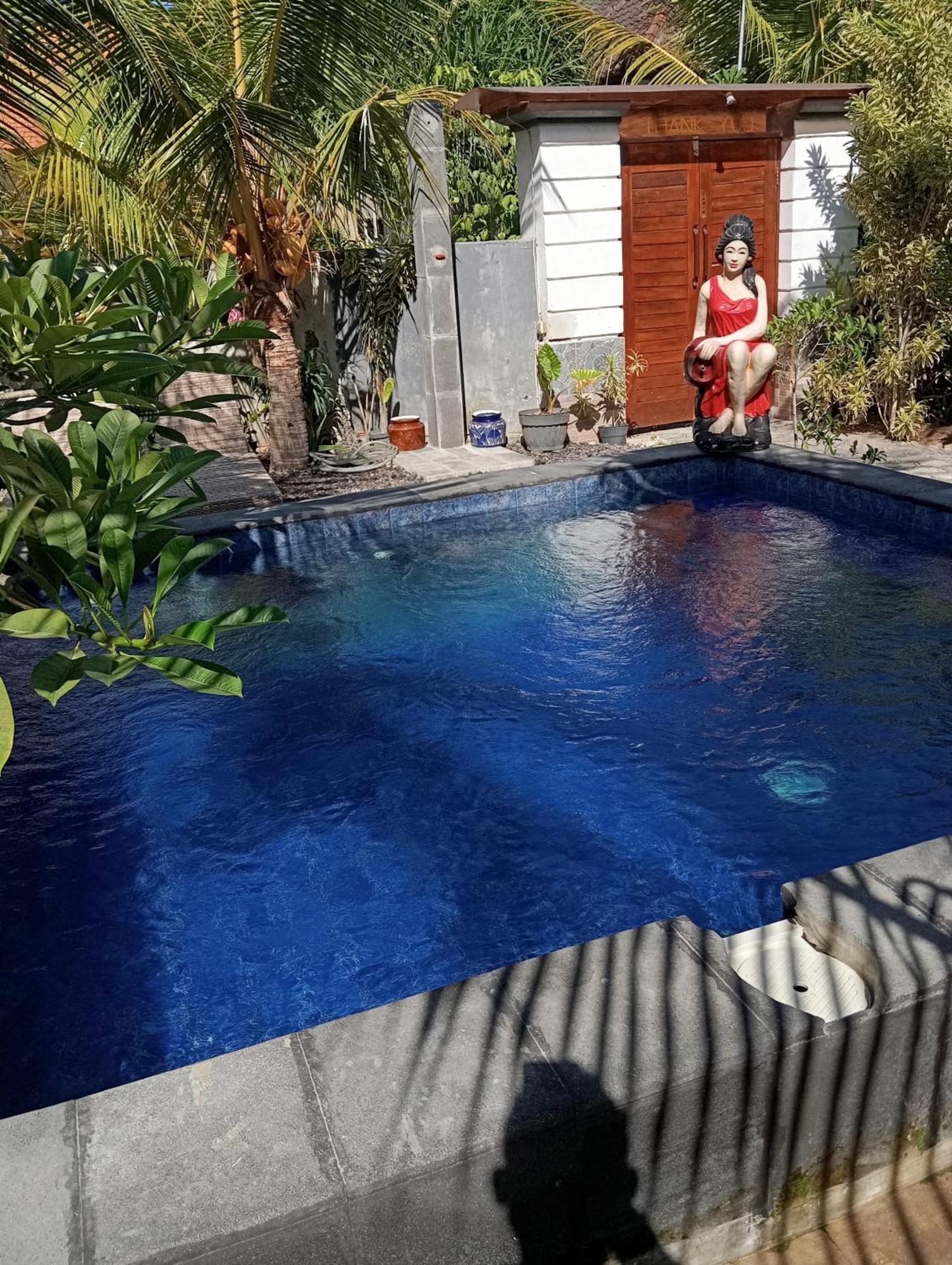 Belong Home Stay Lembongan Exterior foto